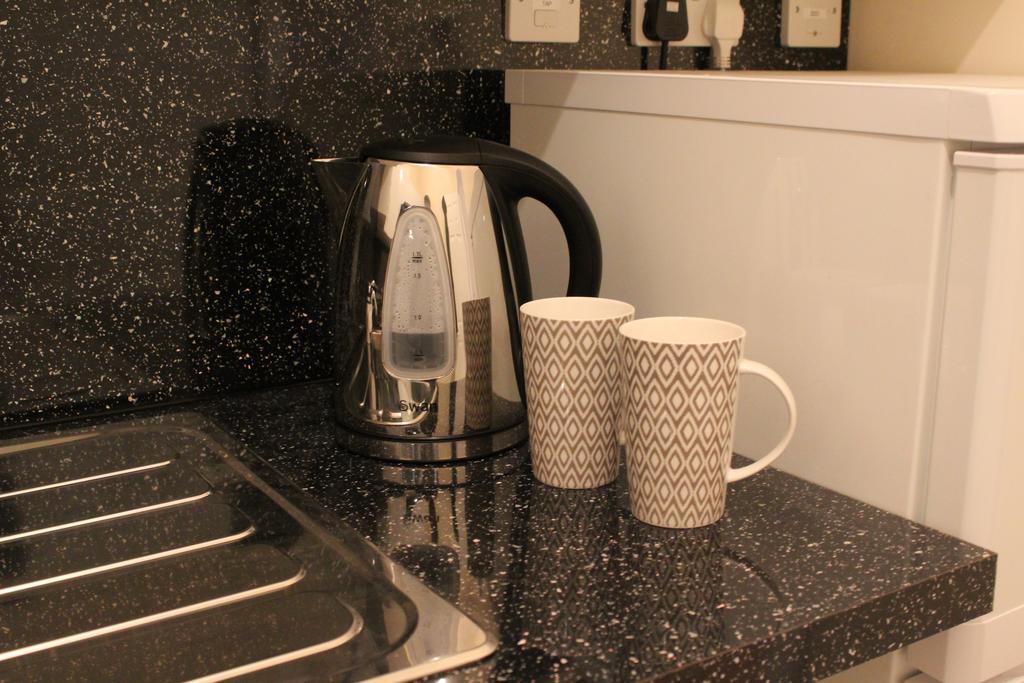 The Eistedfod Penthouse - Berwyn House Apartment Wrexham Ngoại thất bức ảnh